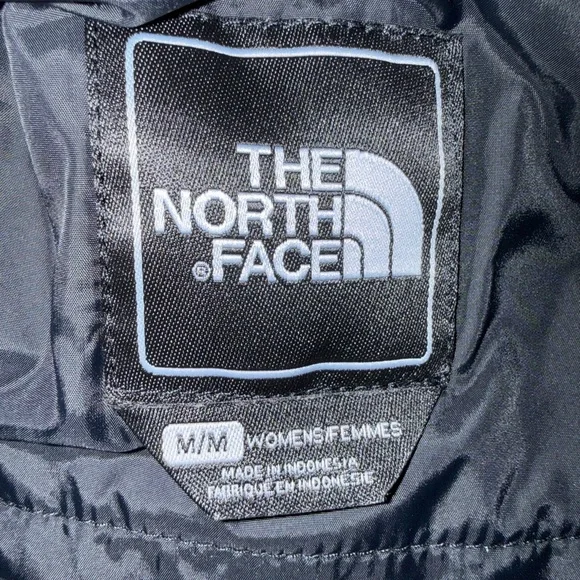 The North Face Women’s Jacket/NWOT - Picture 6 of 10
